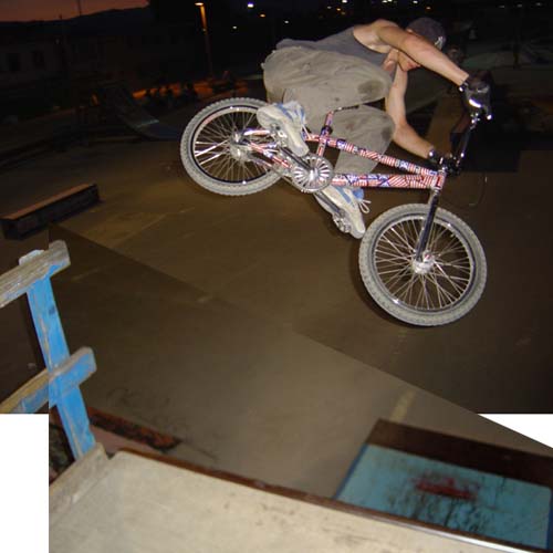 me doing a ridiculous 1.5+ meter air out of a quarter in Bulle
