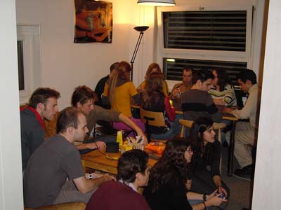LtoR: Gaetan, Stéphane, Vincent, Guillaume, Aïsha, Mounir, Silvia, Sandrine, Christelle, Pierre, Nicolas, Nadine, Nathalie and Luis