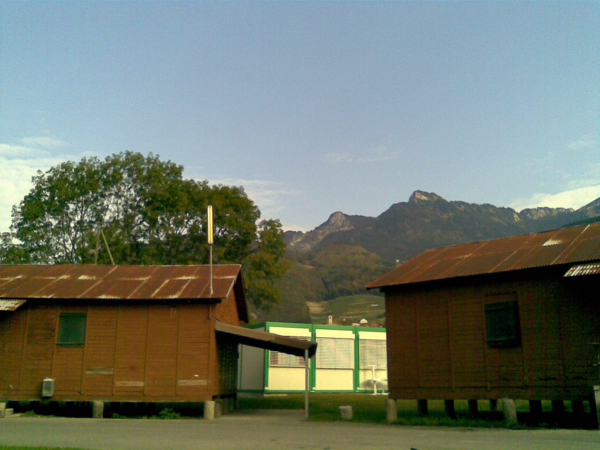 Baraquements d'Aigle, maison pour qq nuits Baraquements d'Aigle, maison pour qq nuits