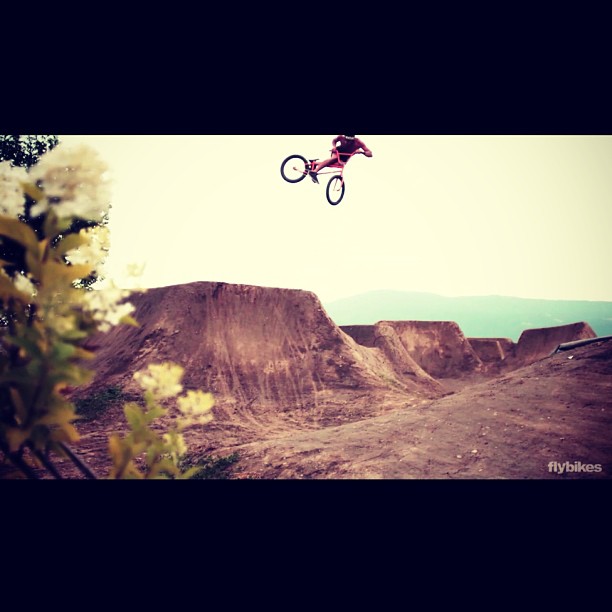 our trails at 5’30” - 7’00” in http://vimeo.com/55110388