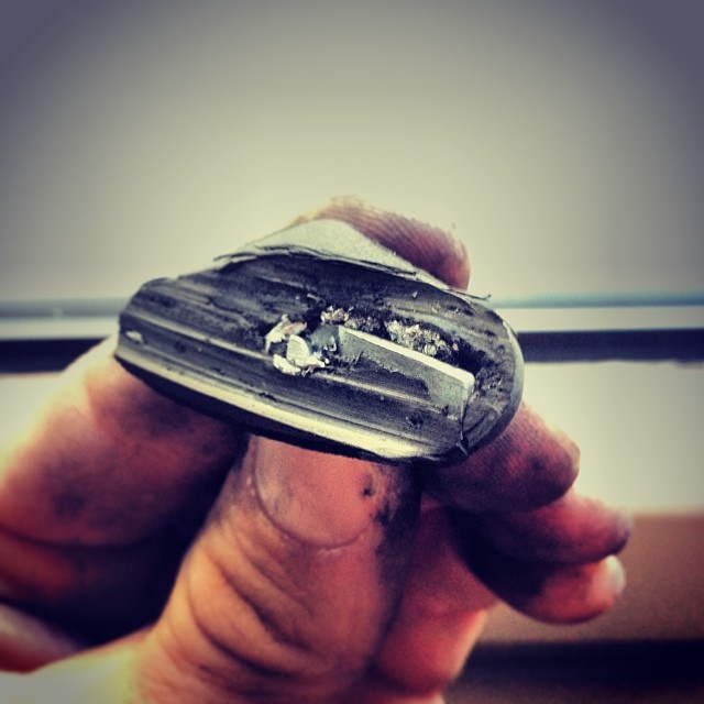 being lazy in changing your brake pads a.k.a. how to fuck up your rim