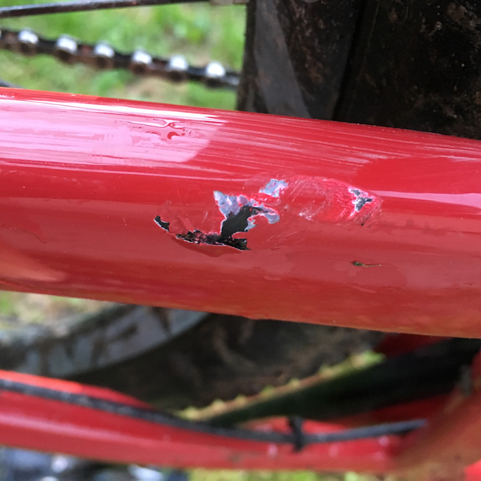 Hit on the chainstays on my first ride 🙈 Hit on the chainstays on my first ride 🙈