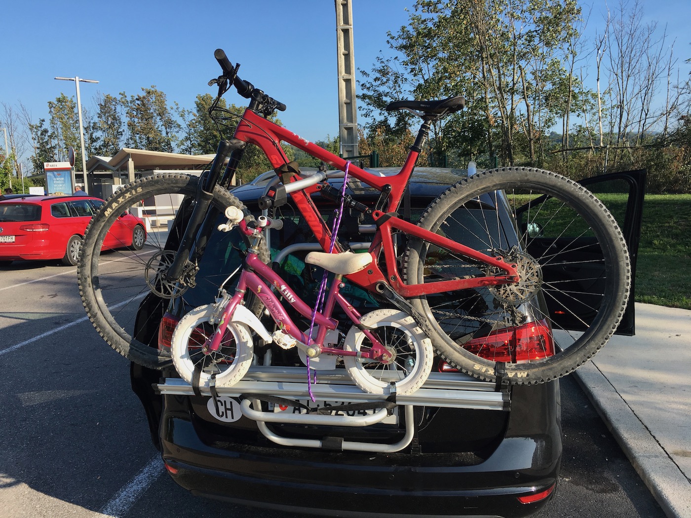 holidays with sisters, nieces and bikes